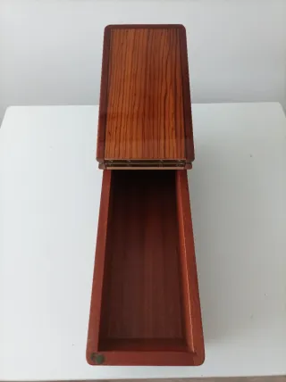 Caja de madera vintage