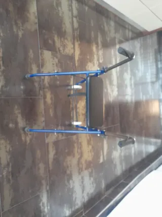 Andador Taca Taca Azul con Asiento