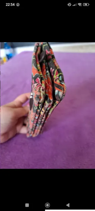 Cartera estampada multicolor