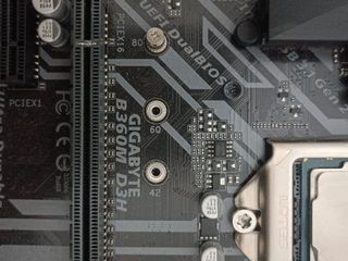 Lote: 32GB DDR4 + I5 8500 + placa base