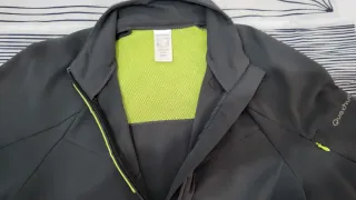 Chaqueta técnica senderismo escalada Talla XS