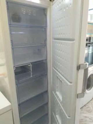 Congelador Beko Blanco