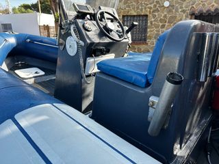 Lancha Neumática Narwhal 5 metros