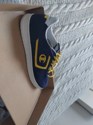 Zapatillas Champion Azul y Amarillo Nuevas