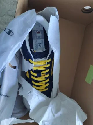 Zapatillas Champion Azul y Amarillo Nuevas