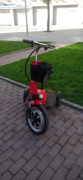 Triciclo Eléctrico Ciclotek Rojo