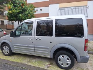 Ford Tourneo Connect 2005