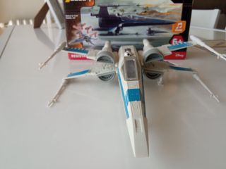 Maqueta Star Wars Resistance X-Wing Fighter Revell