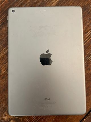 iPad 9.7 Plata