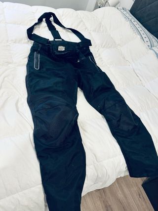 Chaqueta y Pantalón Invierno Cordura