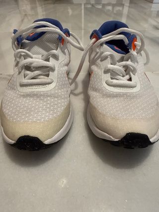 Zapatillas Nike Running Niños Blancas talla 33,5