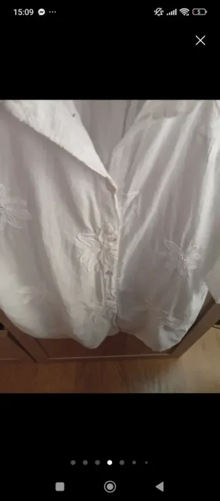 Blusa blanca bordada
