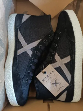 Zapatillas ESTRENAR Munich Talla 41