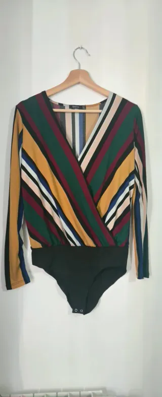 Body Bershka Talla S Rayas