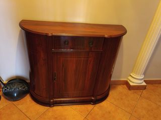 Mueble de entrada de madera