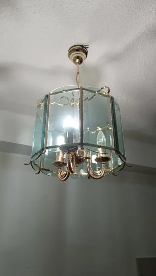 Lámpara de techo cristal y metal dorado