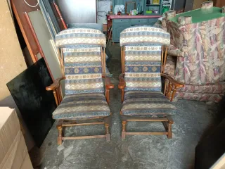 Mecedora vintage tela y madera