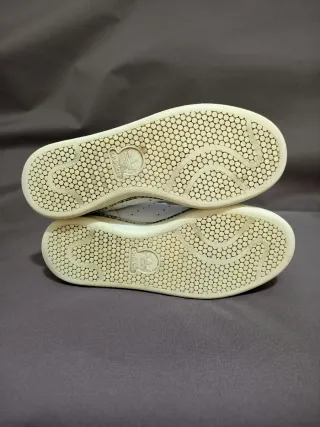 Zapatillas Adidas Stan Smith Blancas y Doradas