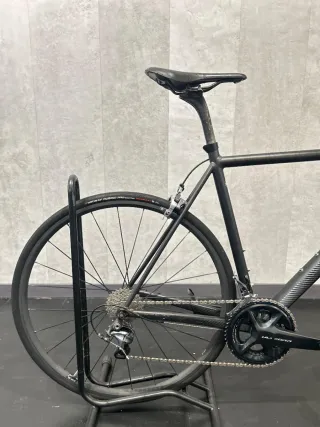 Bicicleta carretera CANYON