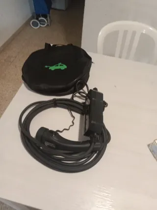 Cargador Coche Eléctrico 16A + Bolso