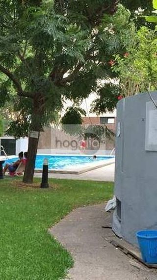 Piso en alquiler en Pedro Salvador - Las Palmeritas en Sevilla