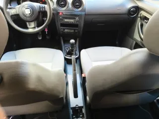 SEAT Ibiza 2005