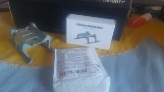 Tren de aterrizaje plegable para drones