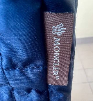 Moncler Piumino Smanicato Blu