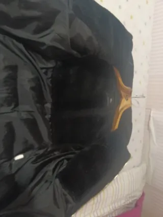 Chaqueta acolchada negra