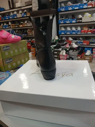 Botines mujer Alesya negros talla 37 y 36 piel