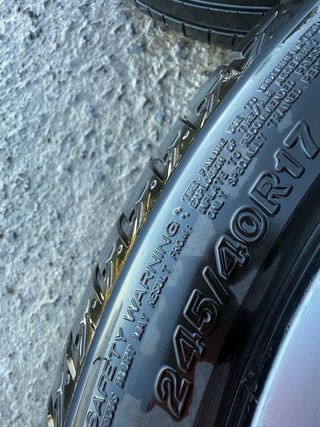 Llantas BMW ///M 17 con Neumáticos SEMI NUEVOS