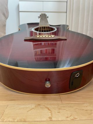 Guitarra Acústica GW con Jack