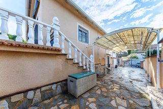 Chalet en venta en Altos - La Florida en Orihuela