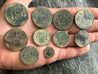 Lote monedas medievales vendo cambio