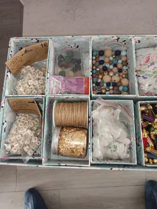 Caja organizadora manualidades collares
