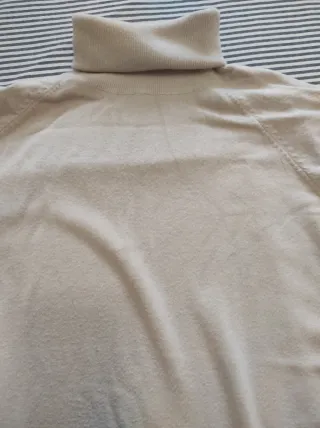 Blusa cuello alto beige mujer elástico