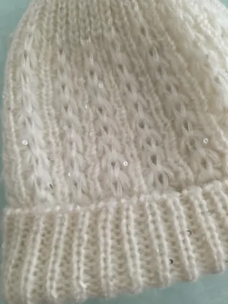 Cappello donna bianco con paillettes