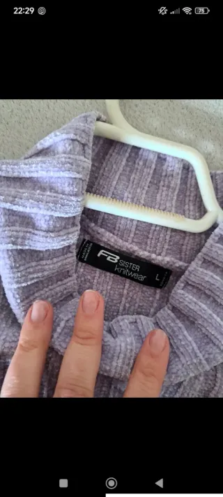 Jersey morado de punto grueso