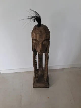 Escultura africana de madera
