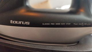 Centro de planchado Taurus