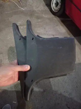 Cubierta cinturones Peugeot 205