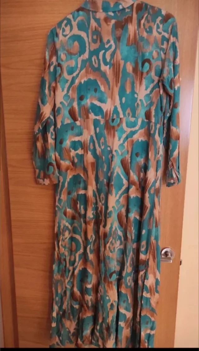 Vestido largo estampado talla L