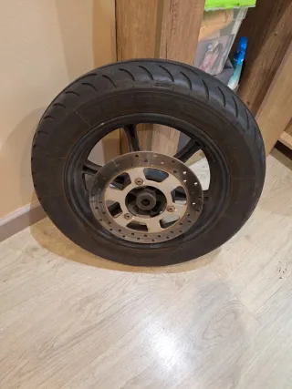 Rueda Delantera Suzuki Burgman 125/200