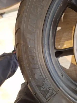 Rueda Delantera Suzuki Burgman 125/200