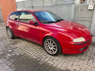 Alfa Romeo 147 2002