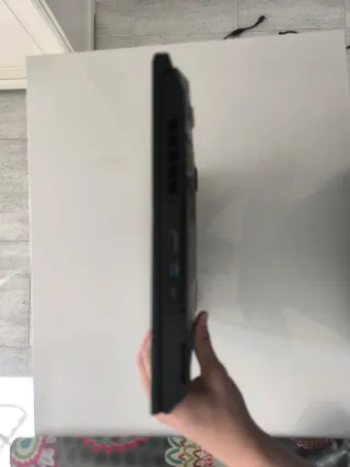 Portátil Acer Nitro ,clave Windows+cargador.