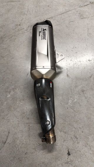 ESCAPE YAMAHA TENERE 700 AKRAPOVIC