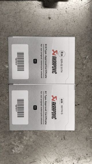 ESCAPE YAMAHA TENERE 700 AKRAPOVIC