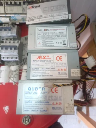 Interruptores y fuentes de alimentación