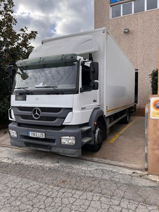 Mercedes-Benz Axor 1824 2013